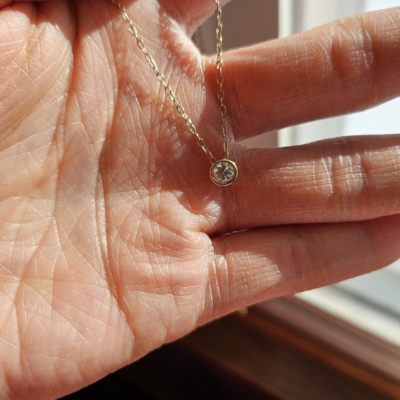 14K Gold Diamond Necklace - Picture 4 of 8